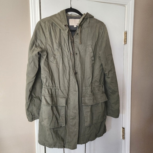 Banana Republic Jackets & Blazers - EUC Banana Republic Anorak Jacket in Green, Size S
